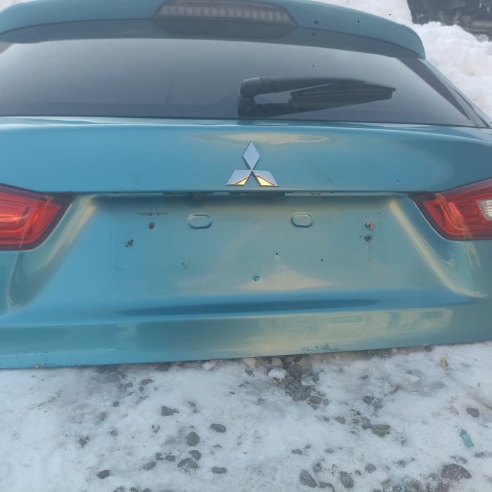 Кришка багажника мітсубісі асх Mitsubishi asx
