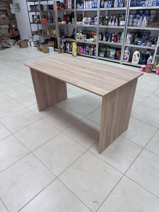 Стол письменный / офисный