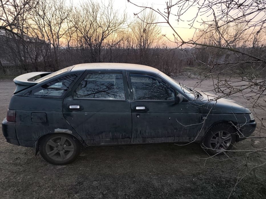 Продам жигули 2112