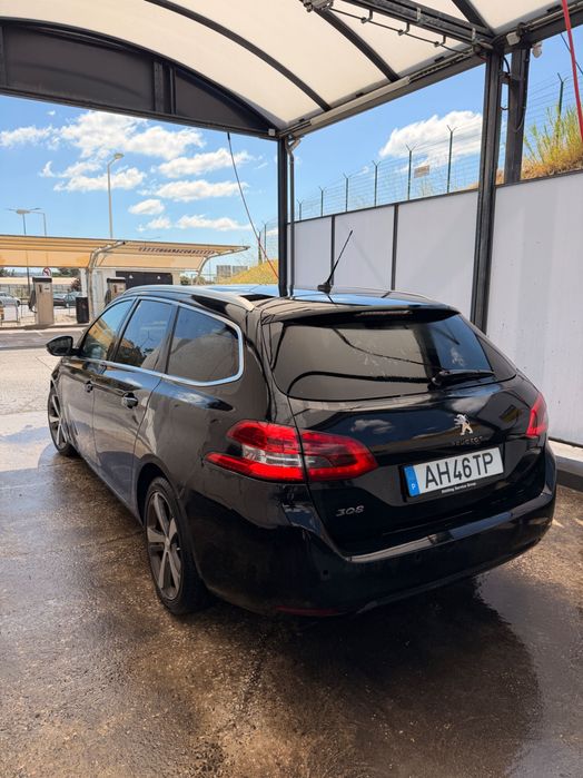 Peugeot 308 — fotografia 3