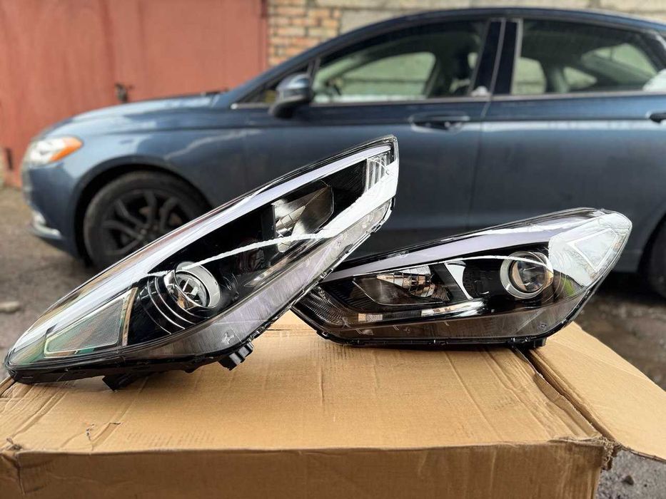 Фара ліва/права Hyundai Tucson 2016-2018 LED 92101-D3040  92102-D3040
