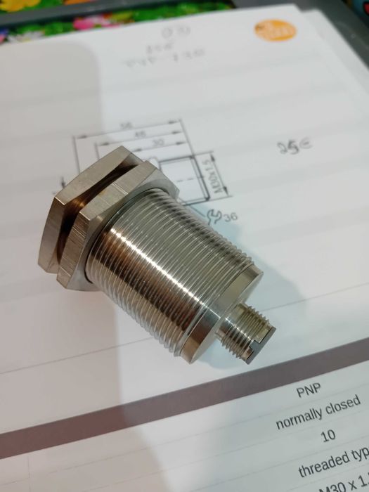 IFM Inductive Sensor, 30 mm, PNP, 24 VDC64553240295554120