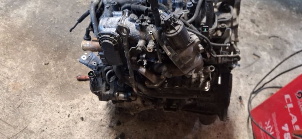 Silnik mitsubishi l200 2.5 did 178 KM 4d56 2013 r zatarty na panewkach