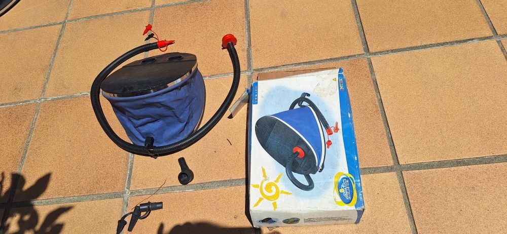 Bomba de ar encher com pé