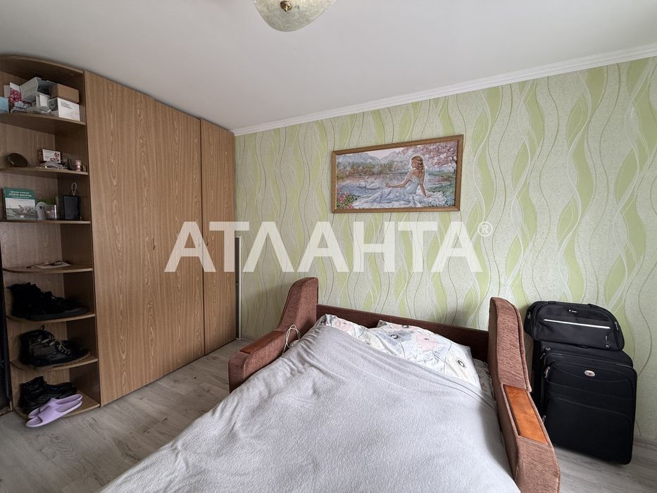 В продаже комната в коммунальной квартире