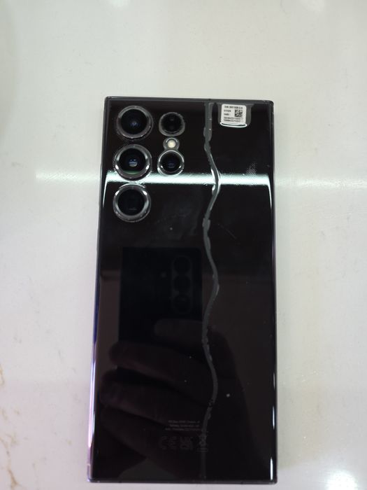 Samsung S23 Ultra 512GB.