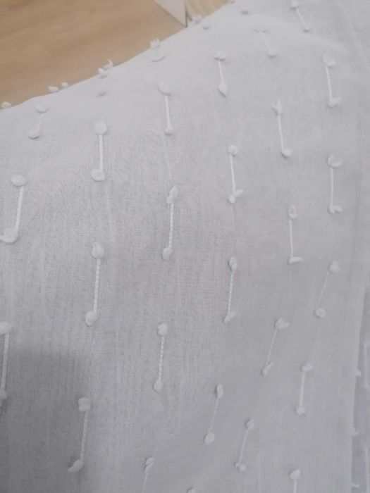 Cortinas cinza com relevo