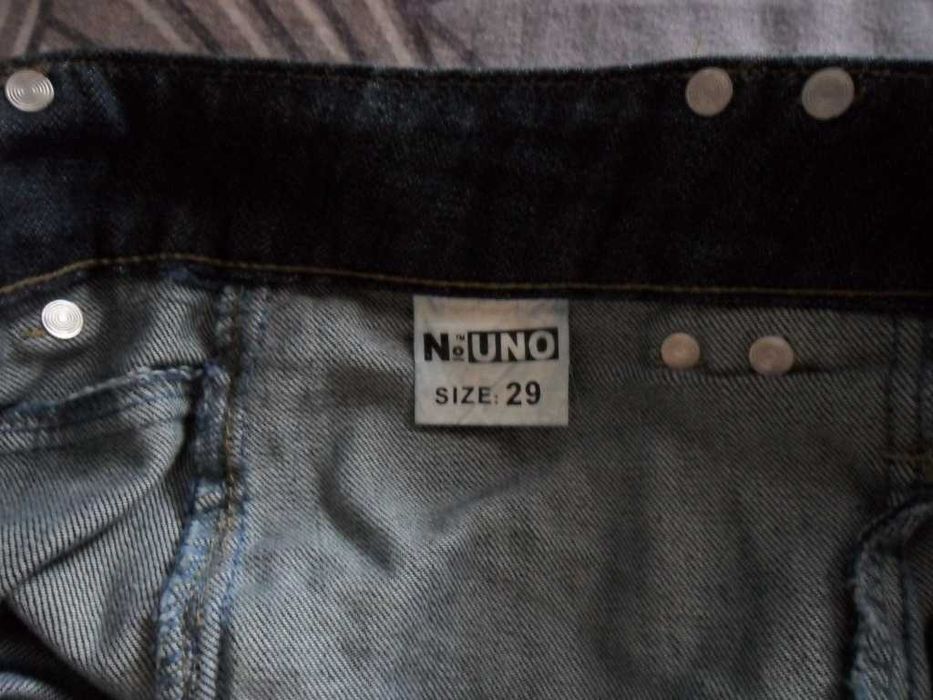 Бриджи ( джинсы )  женские  SIZE :  29  - продам