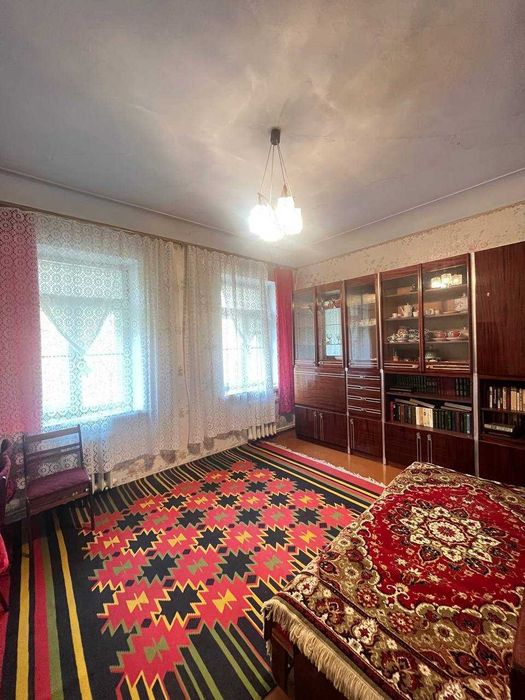 Продам 2 к/к в одному з кращих районів міста, яхт-клуб