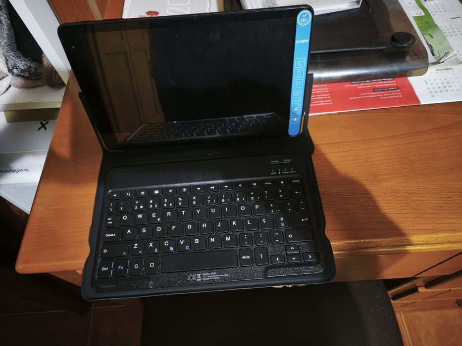 Tablete Alcatel seminovo