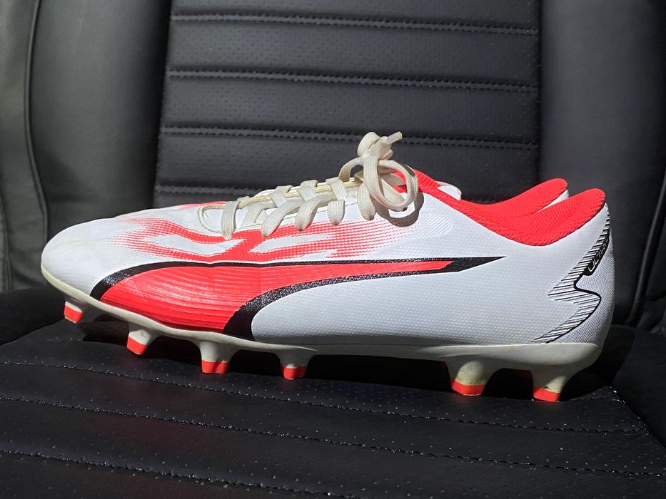 Puma Ultra 38,5 (24,5cm) buty piłkarskie korki