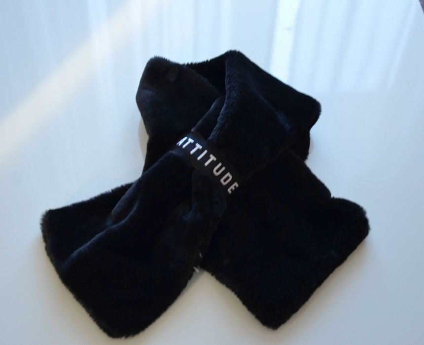 ATTITUDE - modny szal, szalik, futerko - stan idealny