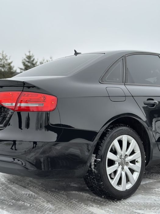 Ауді а4б8 2014 модельного робу