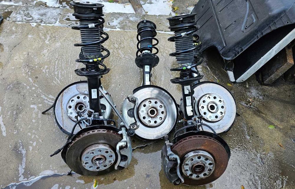 Бампер Skoda Octavia A5 A7 RS Запчастини Шкода Октавія Скаут Четверть