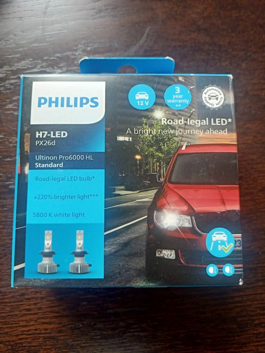 Żarówki Philips H7 Ultinon Pro6000 HL Standard LED komplet
