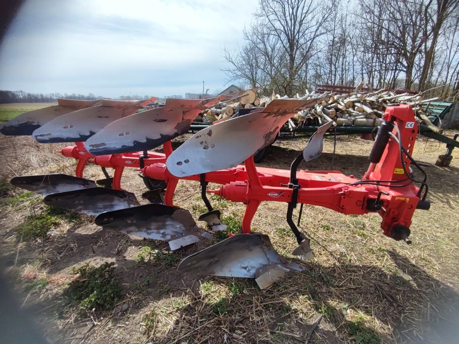 Sprzedam pług 4-skibowy Kuhn Master 120