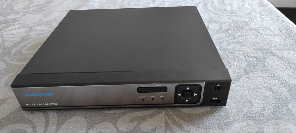 Selling Unitoptek DVR: 8-Channel PoE 4MP HD Network Digital Video Recorder64550864757379121