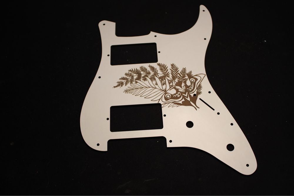 Pickguard em madeira -  Dual Humbucker para Stratocaster - Ellie TLOU2