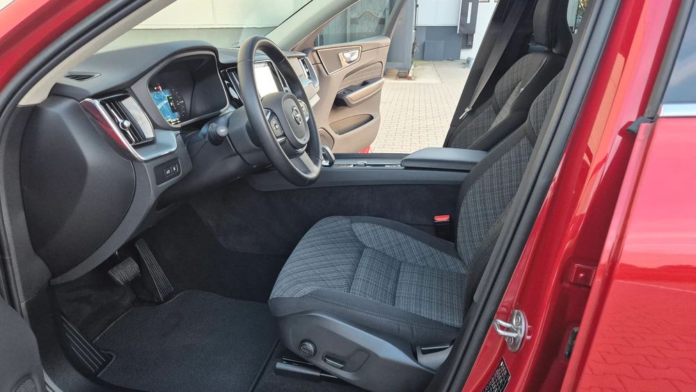 Volvo XC 60 BLIS/ACC/Panorama/Kamera/Salon Polska/Serwis ASO Volvo/Faktura VAT 23%