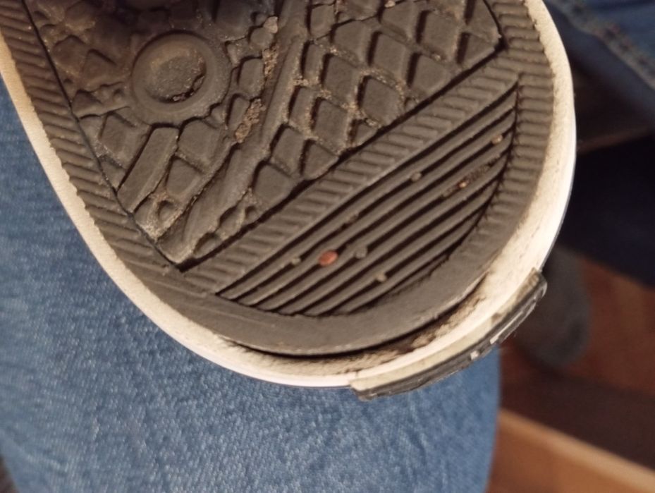 Trampki Fila czerwone 34