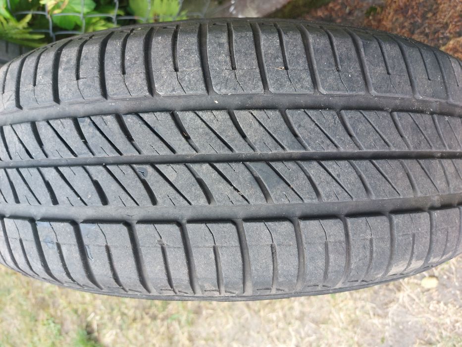 Felgi aluminiowe 15 z oponami