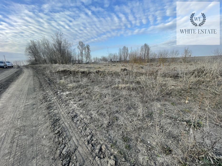 Продаж комерційної земельної ділянки