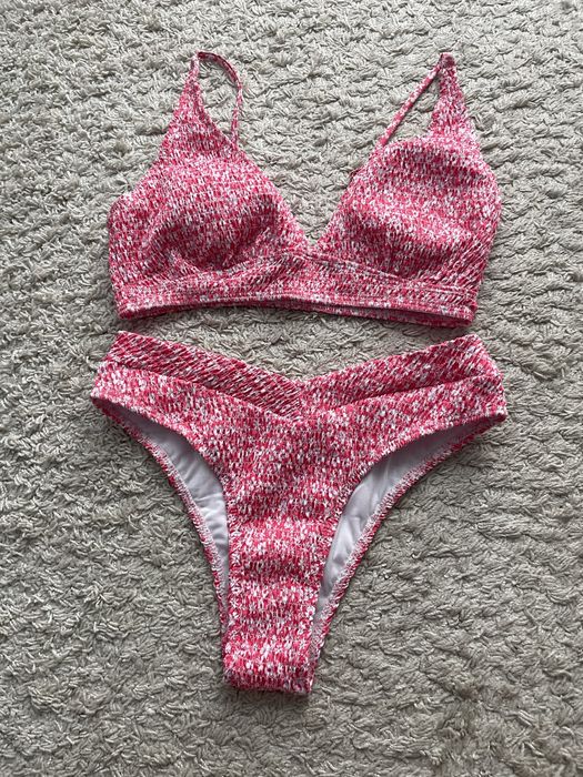 Stroj kapielowy, rozmiar M/38, nowy z metkami, rożowy