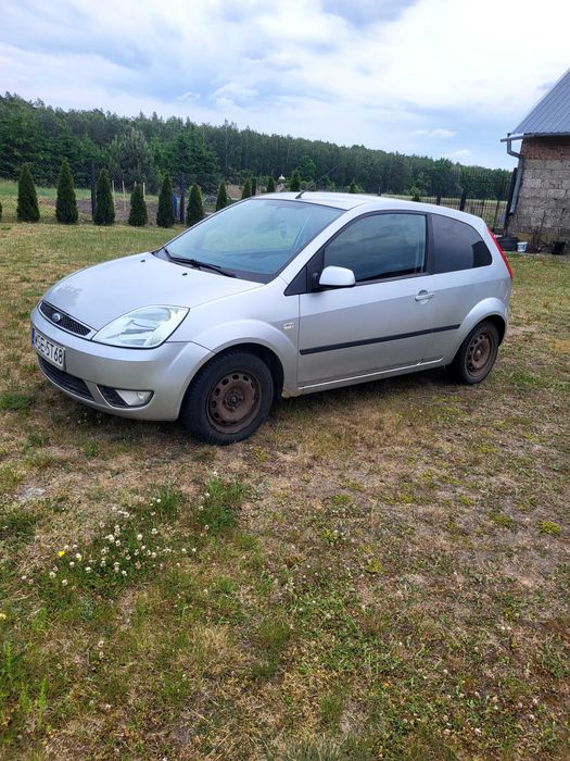 Auto osobowe Ford Fiesta