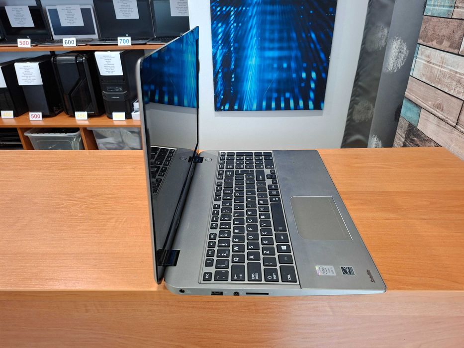 Laptop Toshiba I5 SSD Windows 11