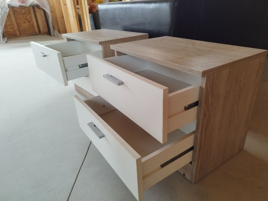 Mesinhas de cabeceira e sapateira/Banco