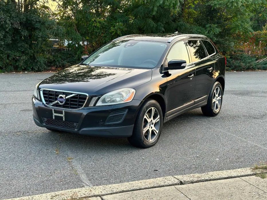 Volvo Xc60      2014