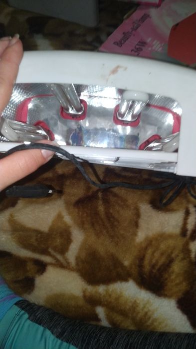 3 Уф-лампы для гель лака за