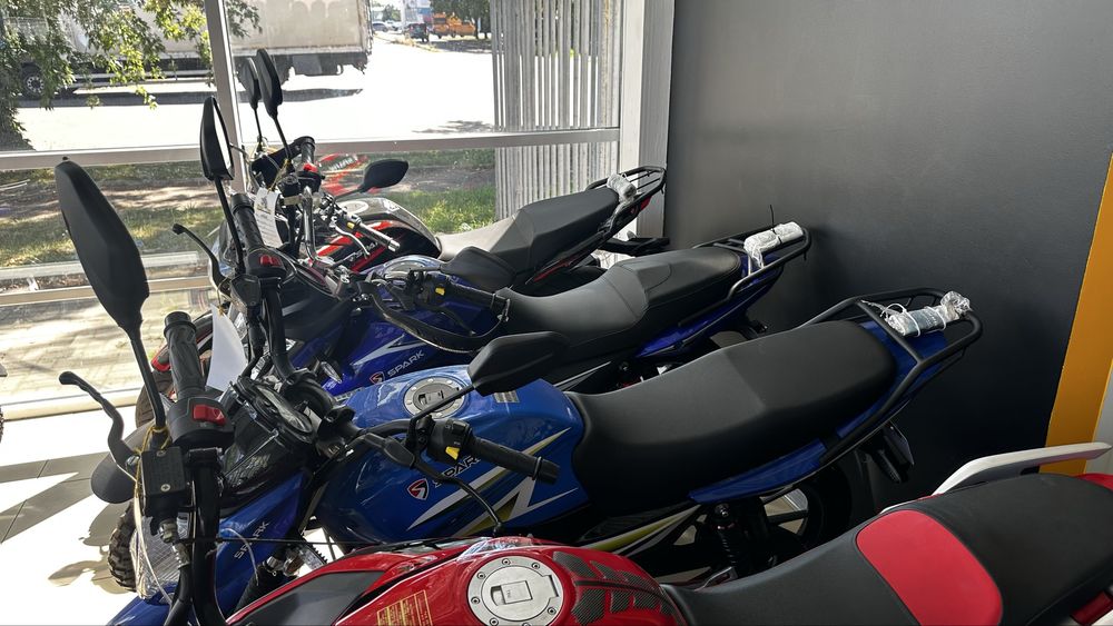 Мотоцикли 200 кубів від SPARK, Різні моделі - 16,17,20,26,26Т,28,29,30