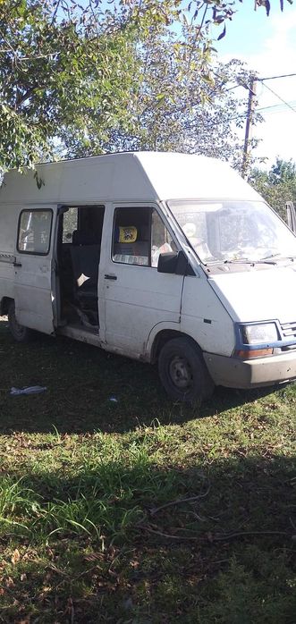 Рено трафік 2.5дизель обмін продаж