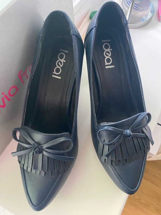 Туфли женские на высоком каблуке 38 размер