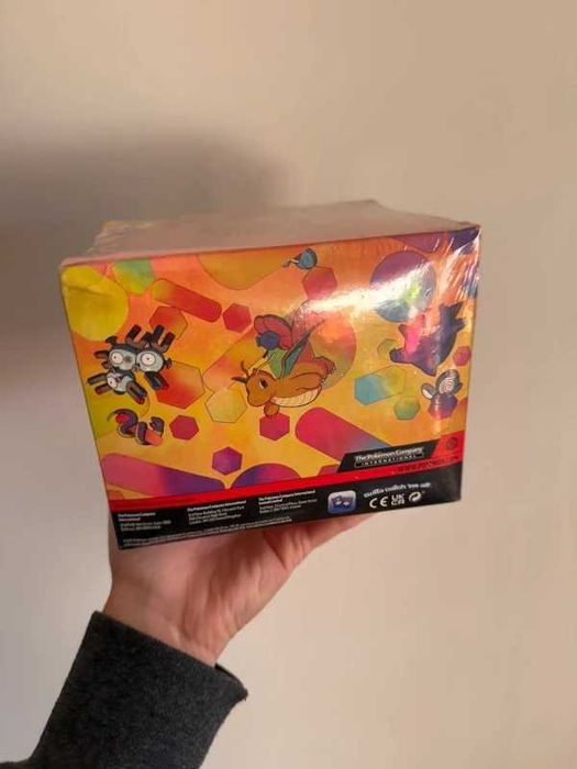 Pokémon 151 mini tin display english