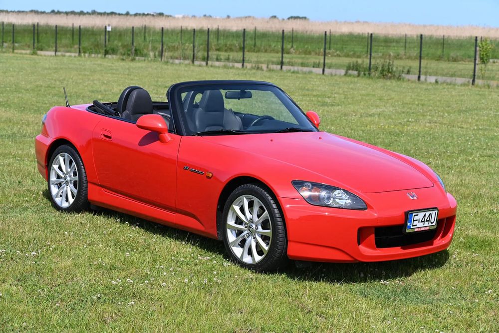 Honda S 2000