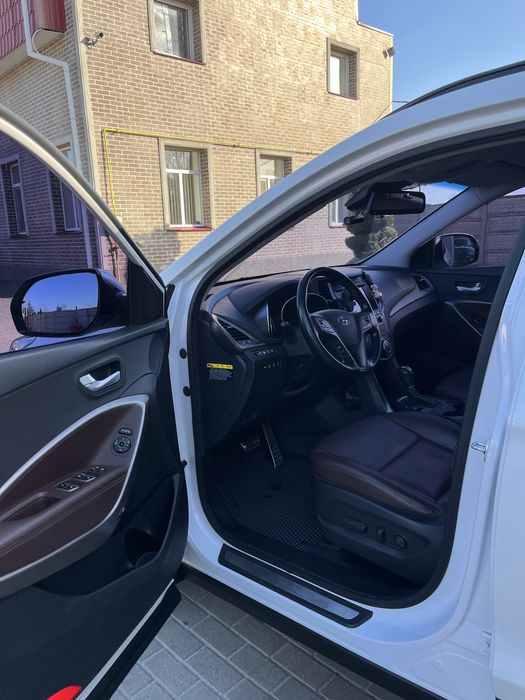 Hyundai Santa FE 2016 VIN KMHSW81UDHU746429 фото оголошення 19 з 24