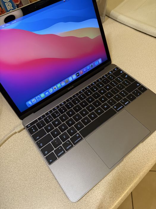 MacBook 12, model A1354