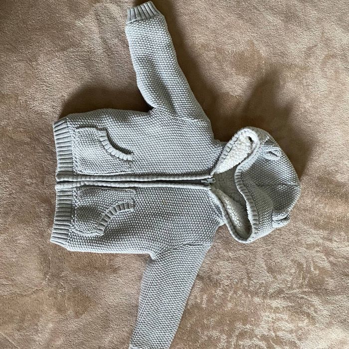 Дитячий в’язаний кардиган з капюшон