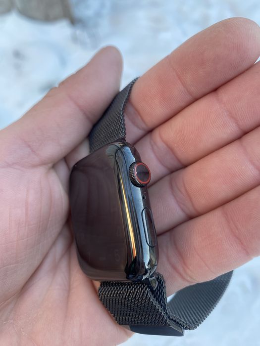 Apple Watch 4 44 мм Stainless Milanese Loop