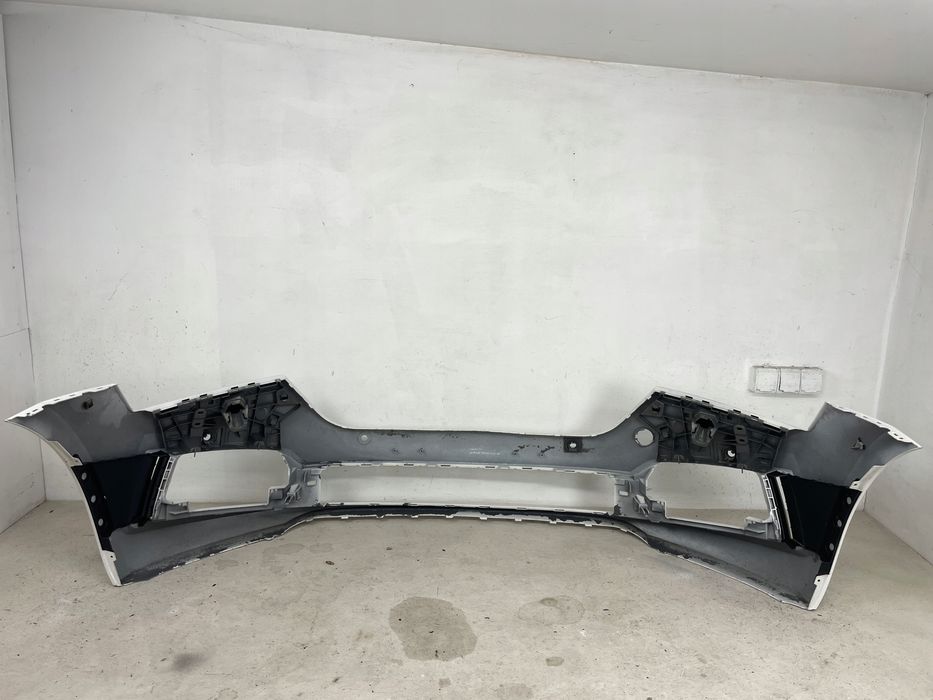 skoda scala zderzak przód przedni 657807221