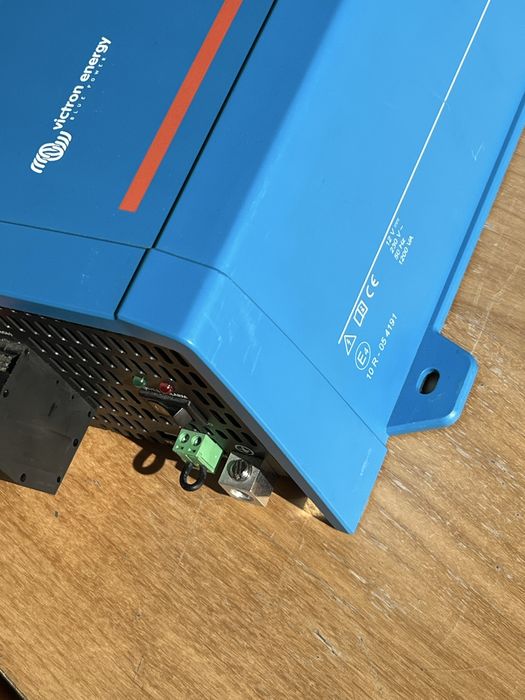 Inversor 230v Victron Phoenix 12/1200 +  BTDongle  – Garantia até 2029