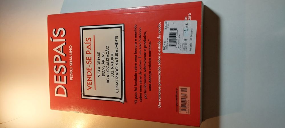 Despaís, Como Suicidar um País - Pedro Sena-Lino (2013)