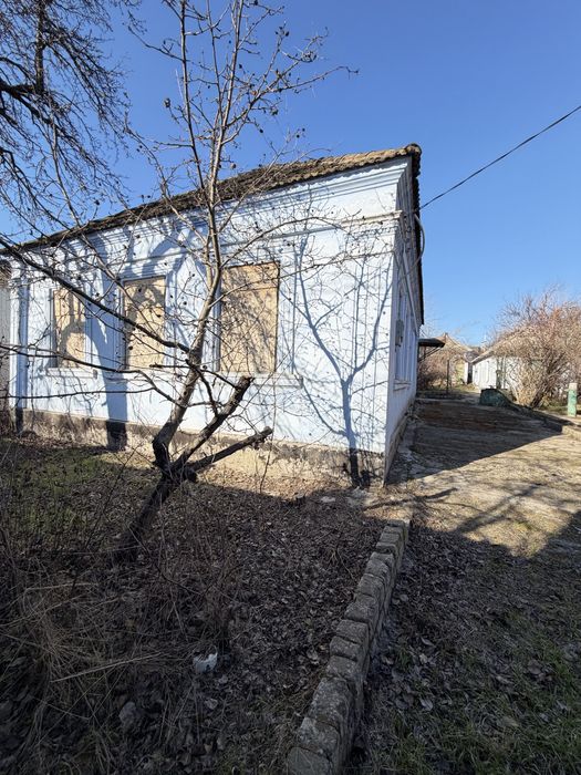 В продажу 3 к будинок на 13 лінії, землі - 6 соток