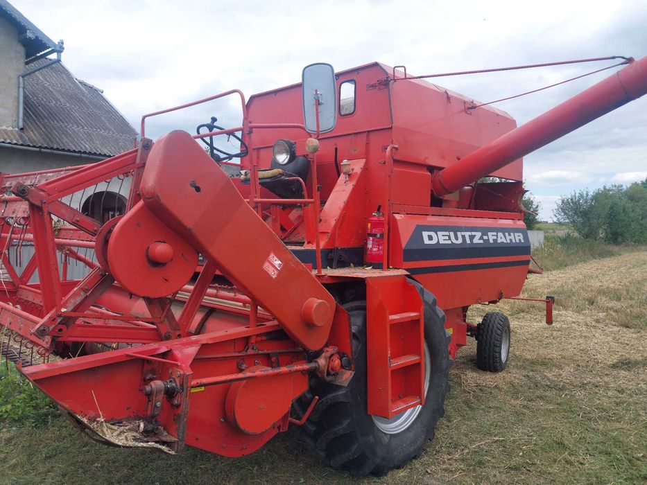 Продається комбайн зернозбиральний DEUTZ FAHR M 660