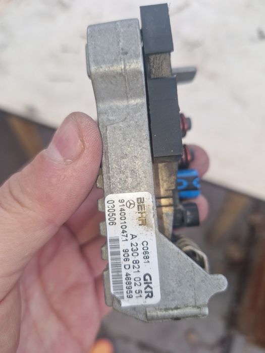 Резистор реле регулятор печки мерседес w220 w211 w203