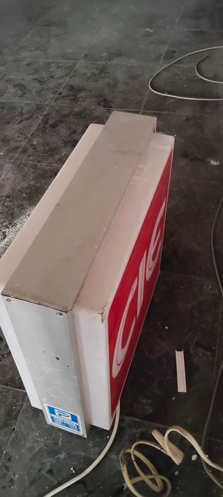 Letreiro luminoso CIE