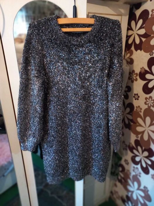 Туника,платьє,свитр.