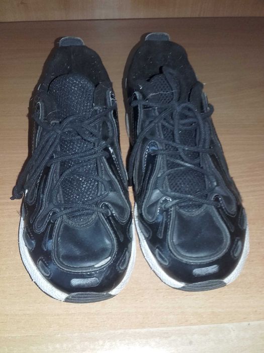 Sprzedam buty  adidasy